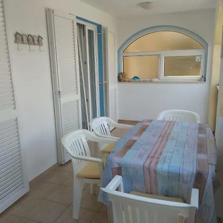 Elaphos Appartement *
